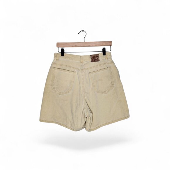 1990s Lee Riveted High Rise Vintage Mom Shorts in Light Tan Size S - Picture 2 of 8